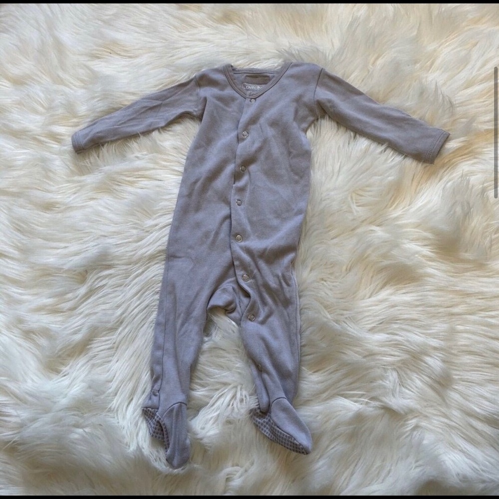 L’ovedbaby organic cotton footed sleeper
